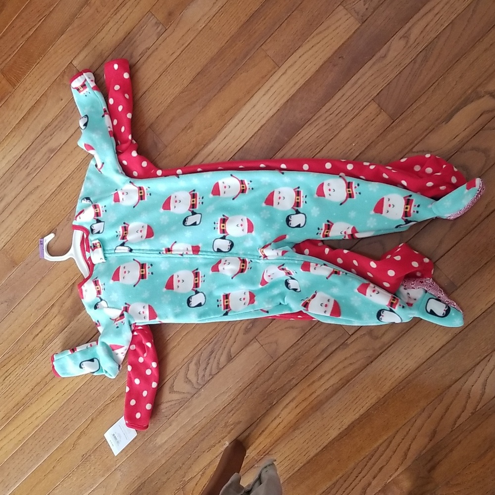 Carter's 2T 2 piece set of onesie Christmas pajamas NWT
